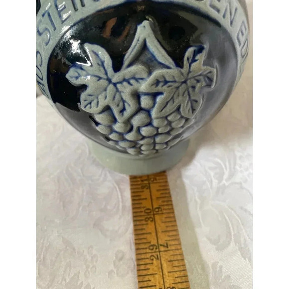 1 Liter Wine Pitcher German Glazed Blue Gray Trink Aus Stein Den Edlen Wein VGUC - Picture 12 of 14